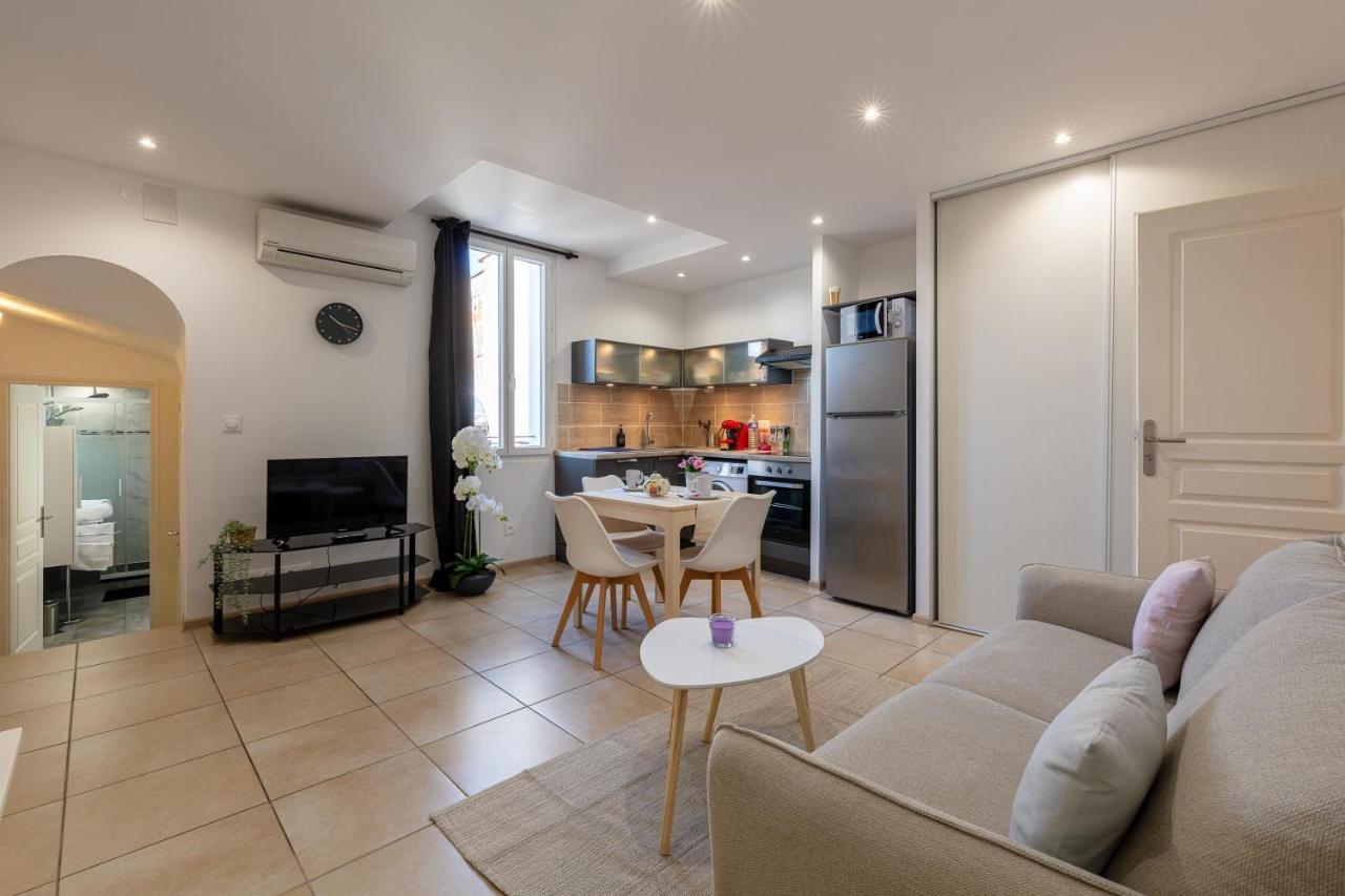 Coeur De Provence - Appt Climatise Apartman Draguignan Kültér fotó